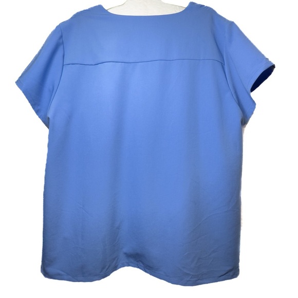 FIGS Ceil Blue Women's Scrub Top - Picture 2 of 5